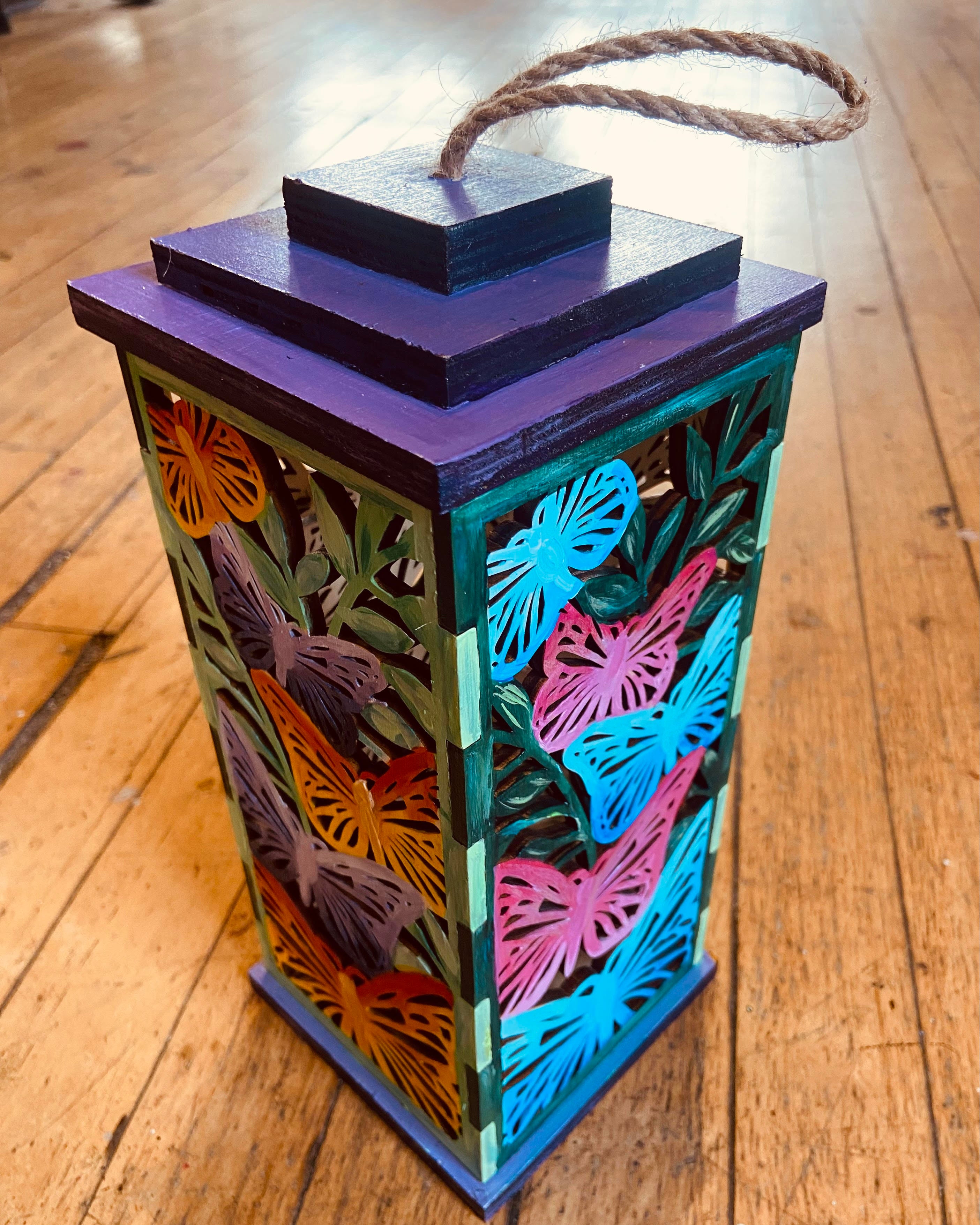 TosaFest Experiences: Design Your Own Lantern with Arté Wine & Painting Studio